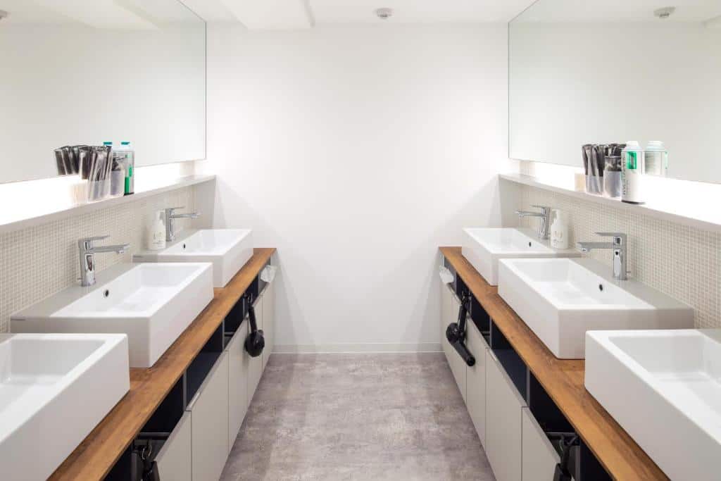 commun shibuya male only salle de bain commun shibuya male only salle de bain