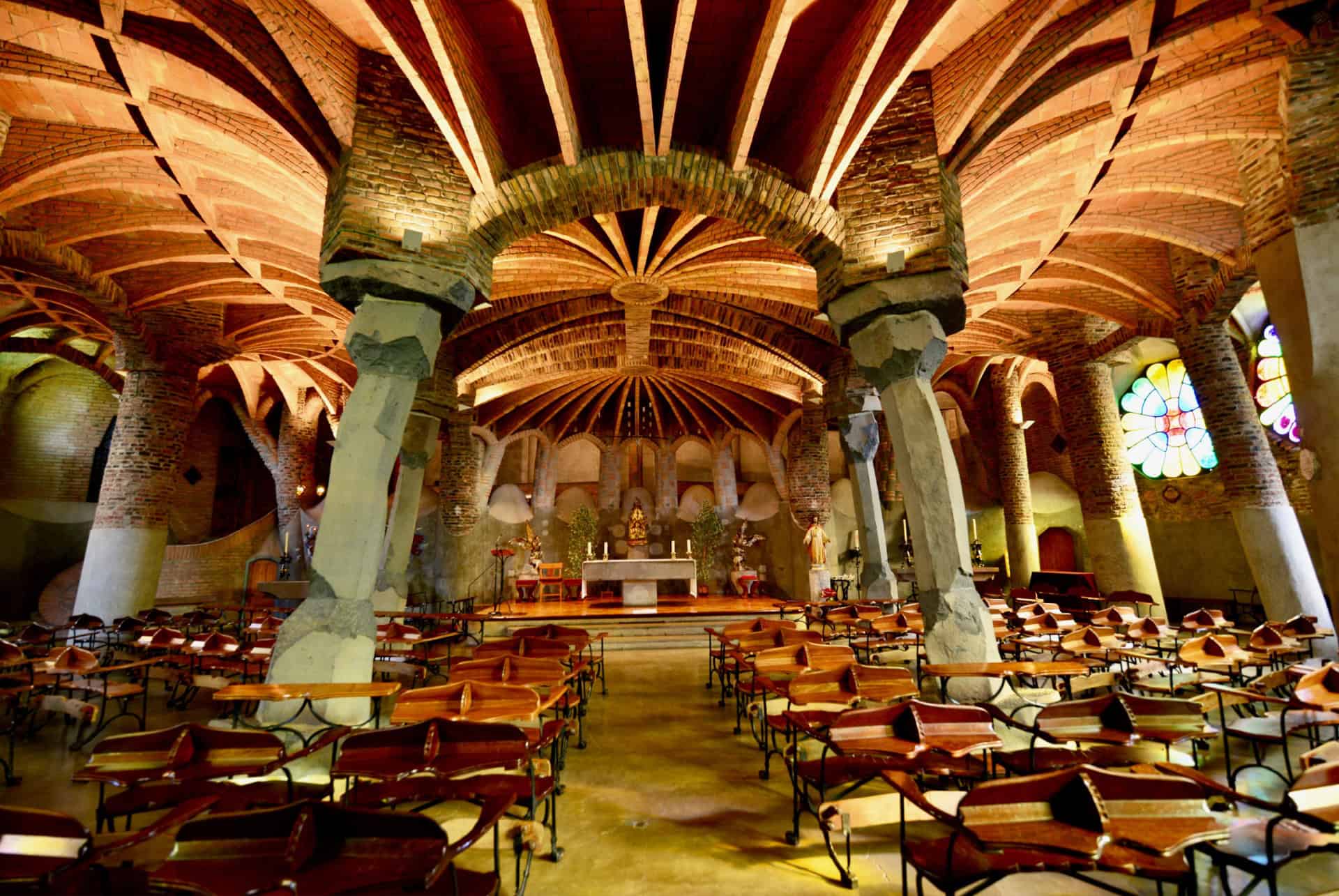 crypte colonia guell